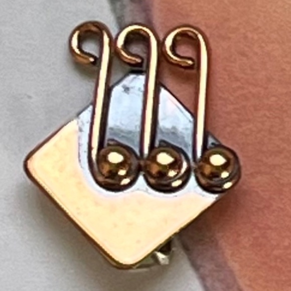 VINTAGE RENOIR Earrings Clip Copper Musical Notes - Picture 2 of 7